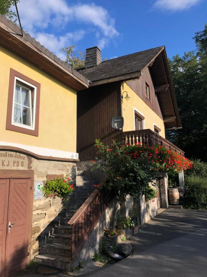 Winzerhaeuschen Kern Apartment Fehring Bagian luar foto